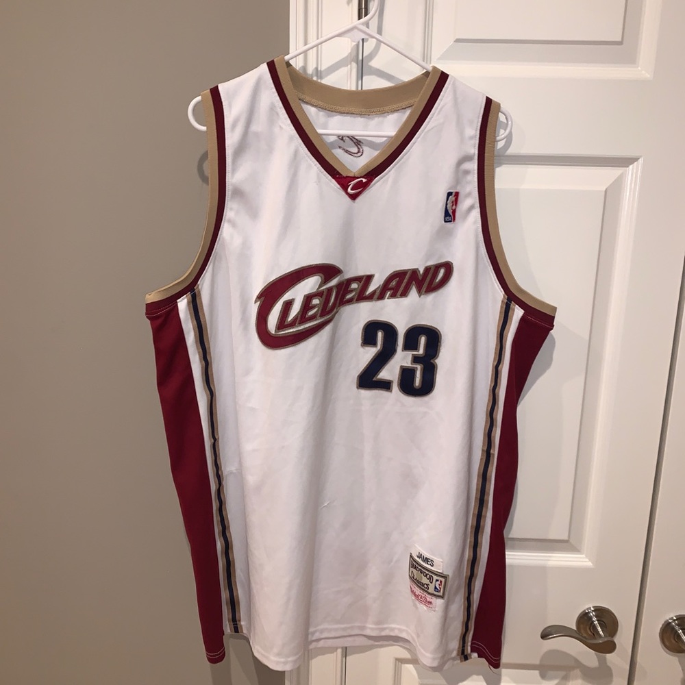 Lebron James Cleveland Cavaliers NBA Hardwood Classics Mitchell & Ness Jersey